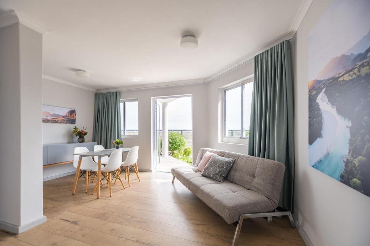 Ocean12 Guesthouse Sunset Beach Κέιπ Τάουν Εξωτερικό φωτογραφία