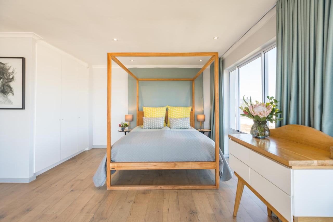 Ocean12 Guesthouse Sunset Beach Κέιπ Τάουν Εξωτερικό φωτογραφία